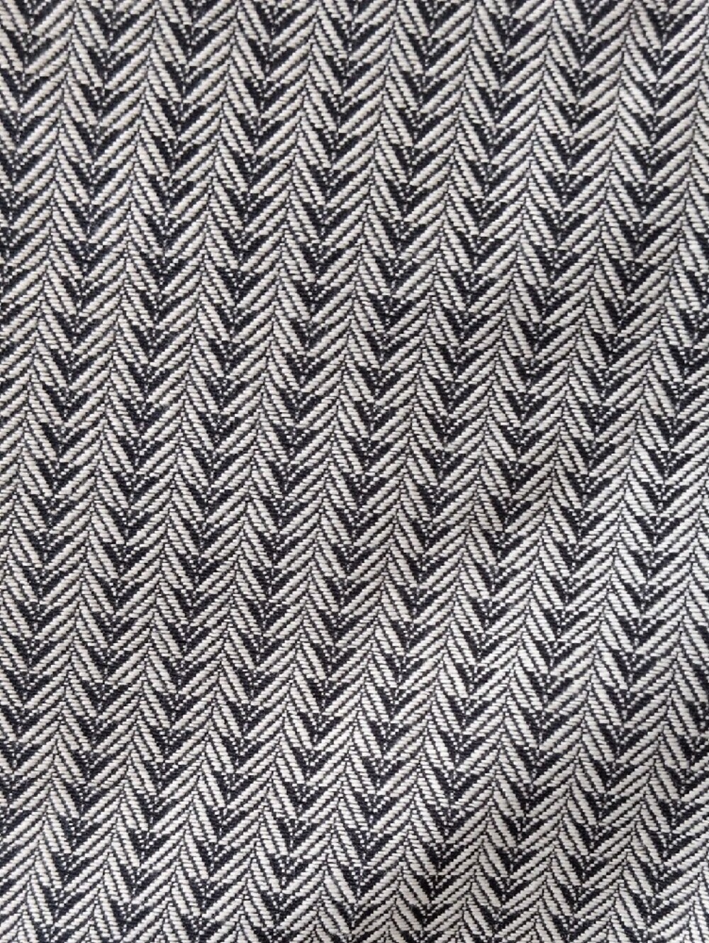 Banana Republic Black and White Chevron Shorts - Picture 6 of 11